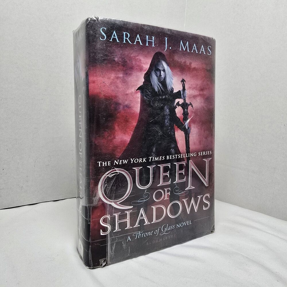 Queen of Shadows FIRST PRINTING Hardcover Sarah J Maas Throne of Glass 2015